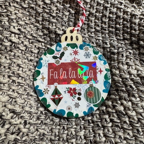 New handmade 3”x3” wooden “Merry Christmas” tree hanging ornament $11 - Picture 4 of 8